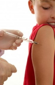 11973371-child-vaccination-2